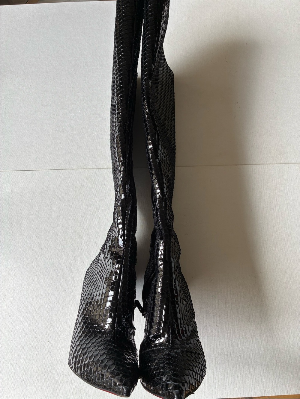 Christian Louboutin Alta Botta knee high boots bird embossed patent 115 36.5 - Picture 4 of 11